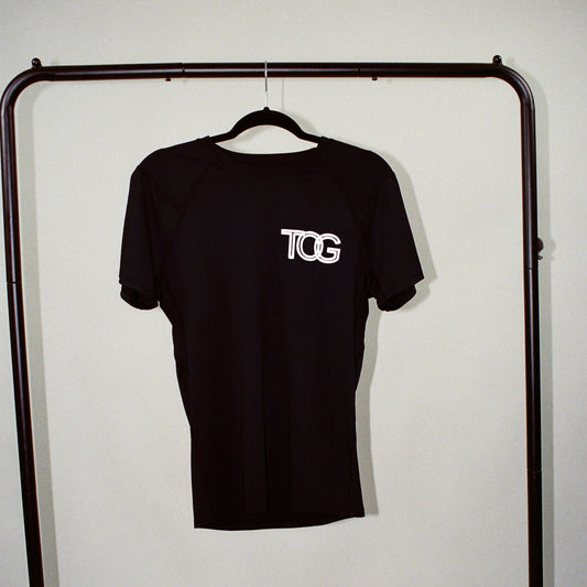 Short sleeve compression